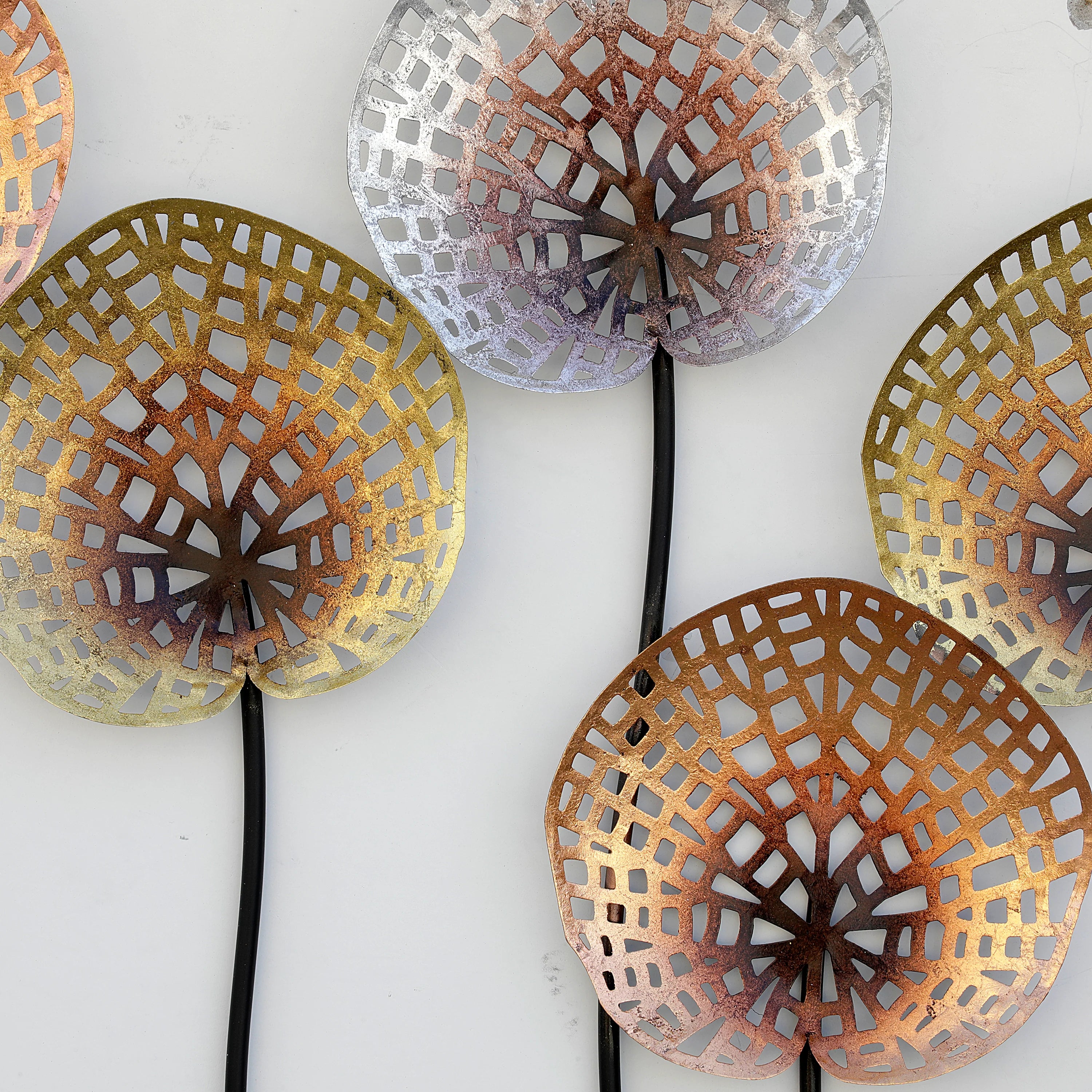 Web Leafs Metal Wall Art for Home Décor