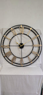 Black And Gold Powder Coated Metallic Wall Clock For Living Room